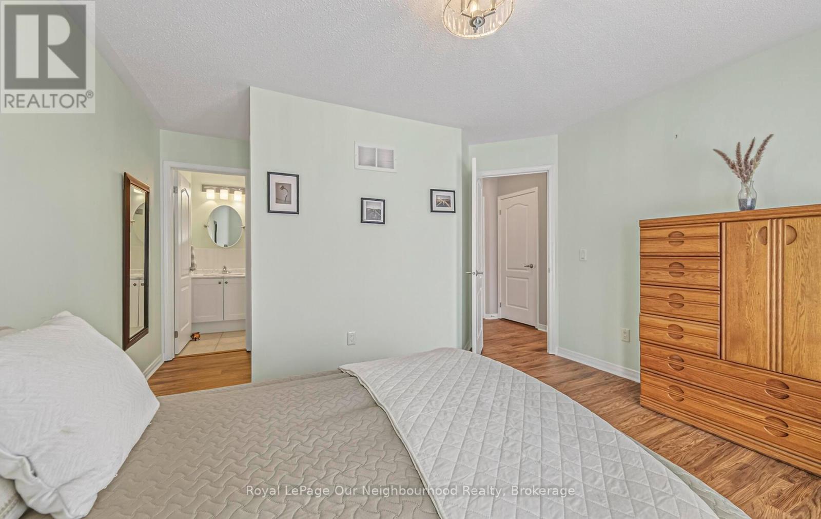 713 Henderson Drive, Cobourg, Ontario  K9A 0J3 - Photo 4 - X12904986