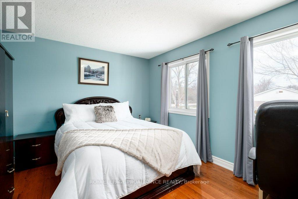 24 Stonegate Crescent, Quinte West, Ontario  K0K 2C0 - Photo 19 - X12970294