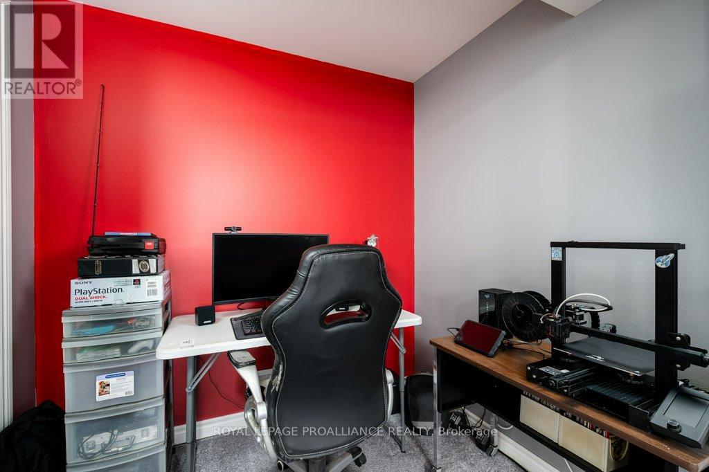 24 Stonegate Crescent, Quinte West, Ontario  K0K 2C0 - Photo 29 - X12970294