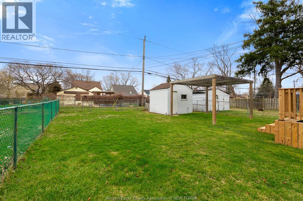 2228 Elsmere Avenue, Windsor, Ontario  N8W 2C6 - Photo 33 - 26007527