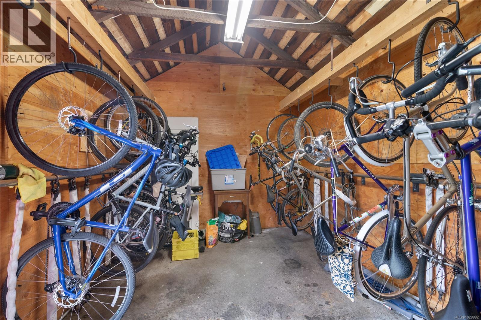 421 Vancouver St, Victoria, British Columbia  V8V 3T4 - Photo 37 - 1029992