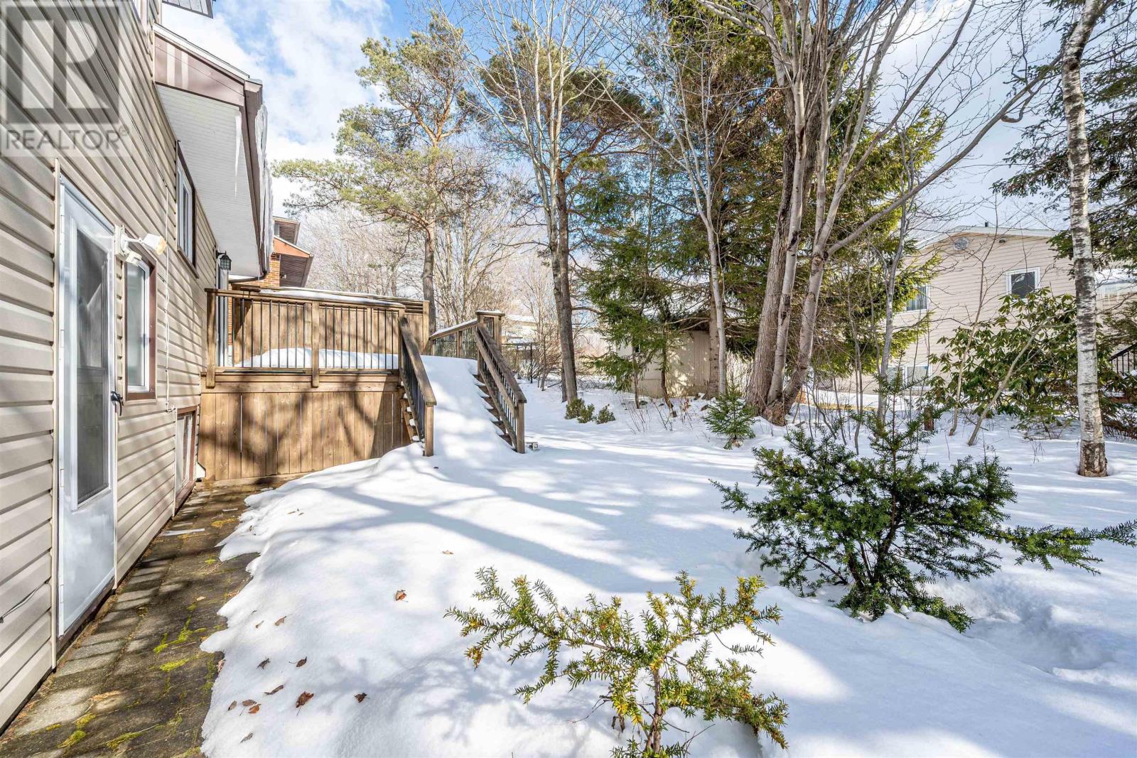 35 Somerset Street, Dartmouth, Nova Scotia  B2Y 4C7 - Photo 37 - 202604935