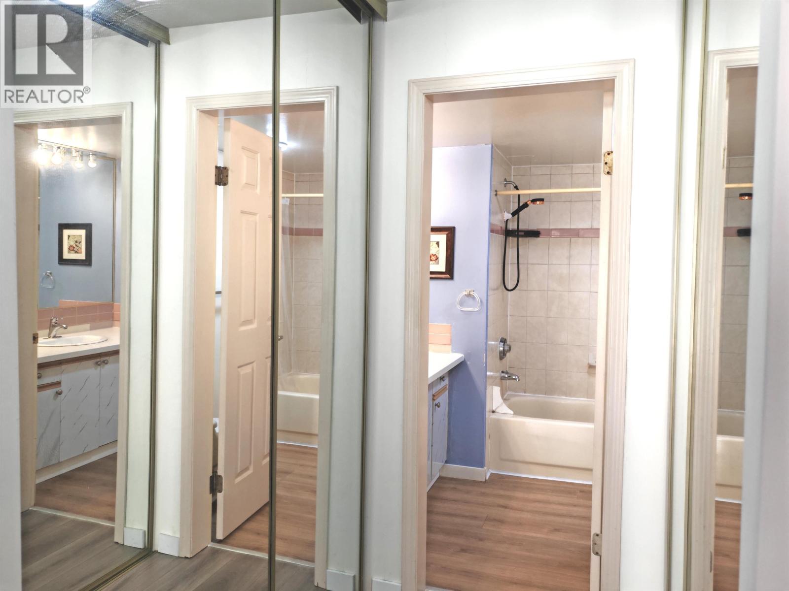 235 7451 Moffatt Road, Richmond, British Columbia  V6Y 3W3 - Photo 10 - R3108349