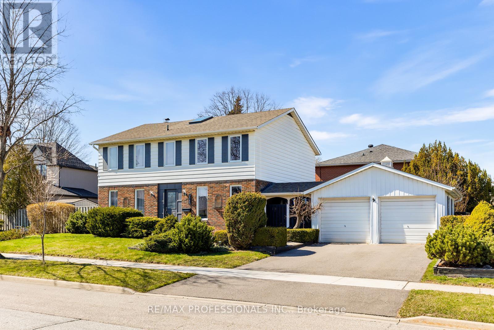 1893 STONEPATH CRESCENT, Mississauga, Ontario