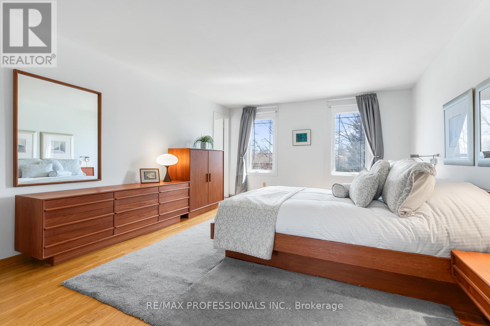 1893 Stonepath Crescent, Mississauga, Ontario  L4X 1Y1 - Photo 27 - W12972938