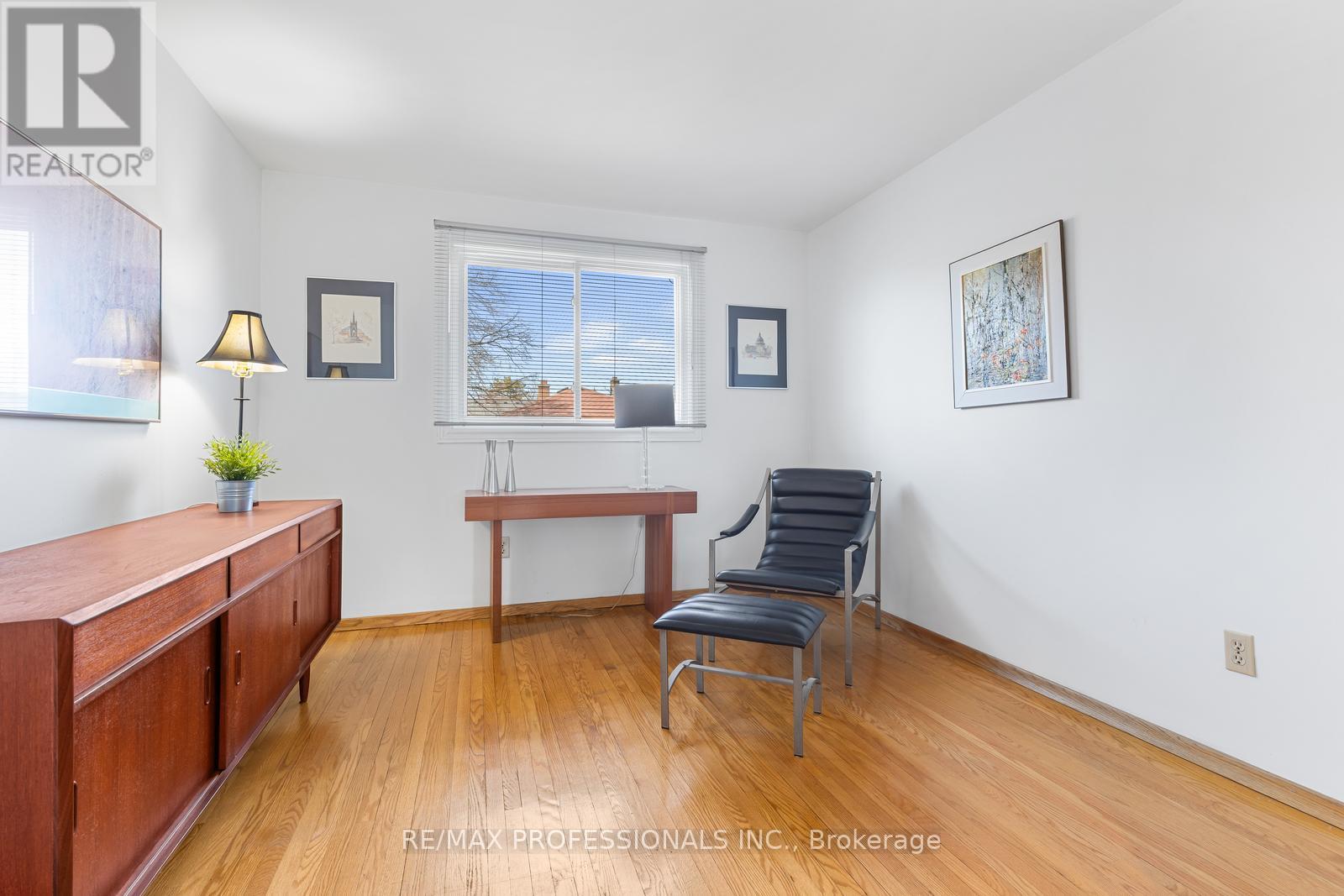 1893 Stonepath Crescent, Mississauga, Ontario  L4X 1Y1 - Photo 32 - W12972938