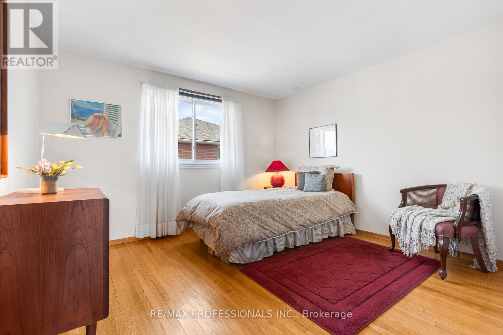 1893 Stonepath Crescent, Mississauga, Ontario  L4X 1Y1 - Photo 38 - W12972938