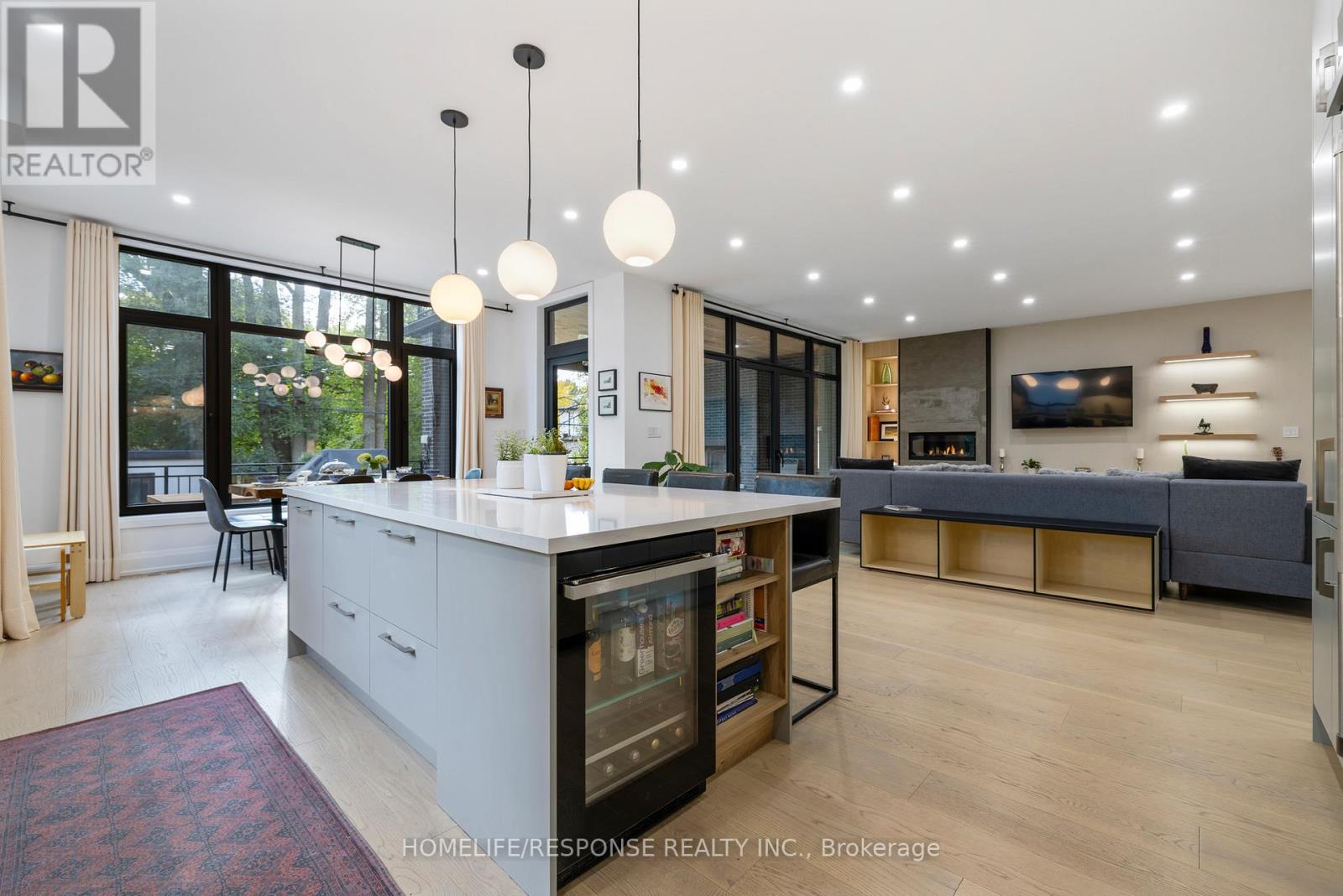 2110 Courtland Crescent, Mississauga, Ontario  L4Y 1V2 - Photo 11 - W12972954