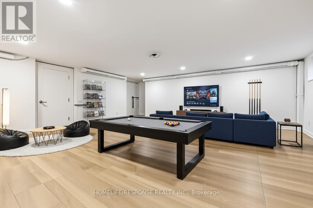 2110 Courtland Crescent, Mississauga, Ontario  L4Y 1V2 - Photo 34 - W12972954