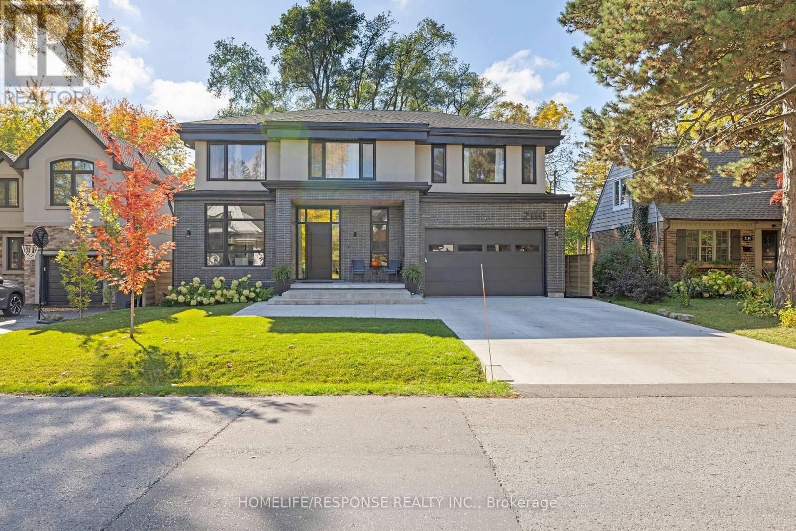 2110 Courtland Crescent, Mississauga, Ontario  L4Y 1V2 - Photo 49 - W12972954