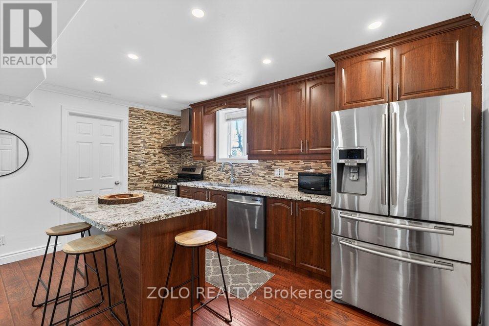 20 Bridesburg Drive, Toronto, Ontario  M9R 2K3 - Photo 32 - W12973004