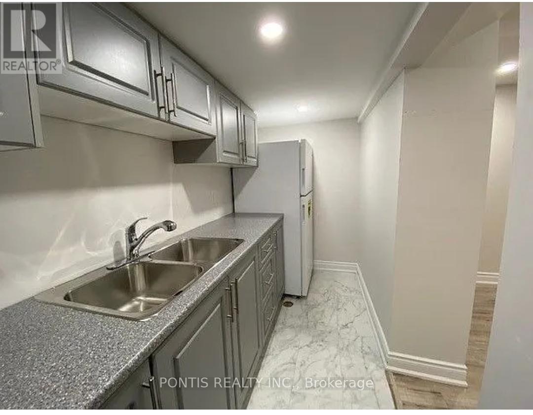 BASEMENT APT. - 188 HOLMES CRESCENT, Milton, Ontario