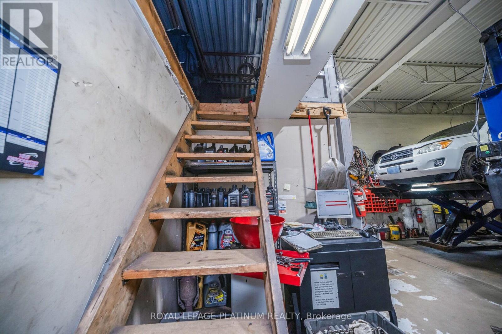 Unit 10 - 85 Rosedale Avenue W, Brampton, Ontario  L6X 4H5 - Photo 24 - W12973118