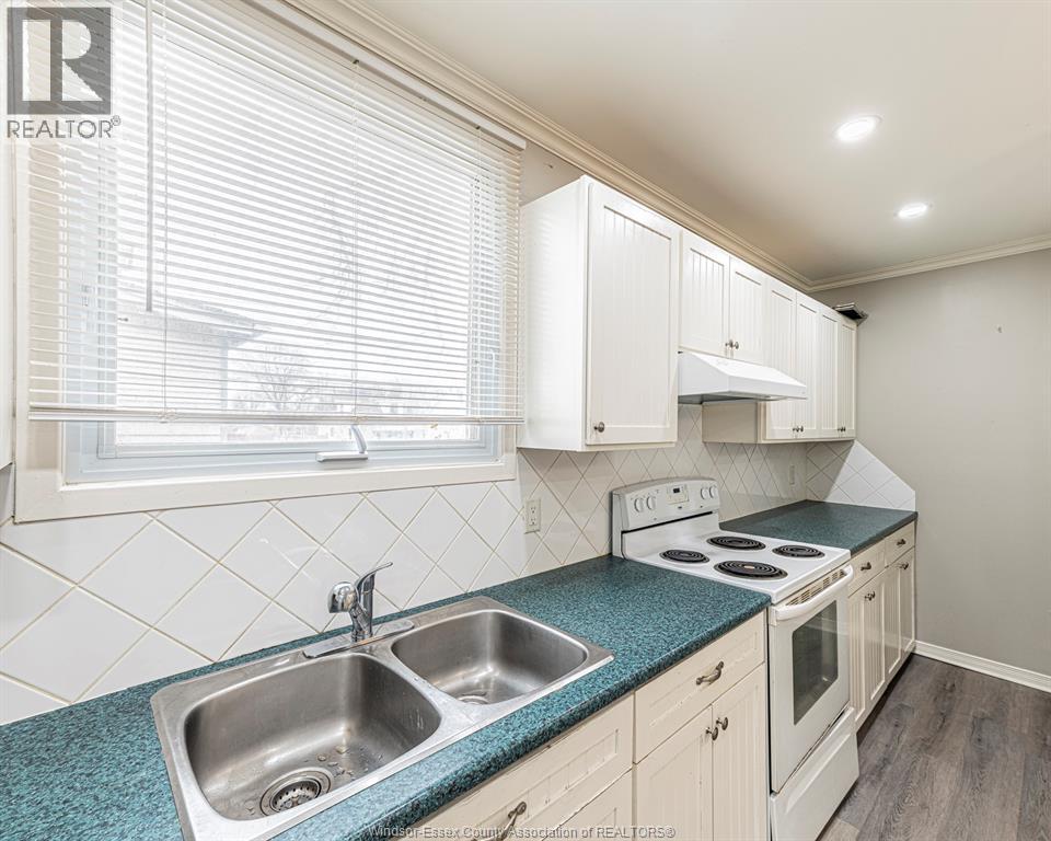 420 Pierre Avenue, Windsor, Ontario  N9A 2K2 - Photo 11 - 26007436