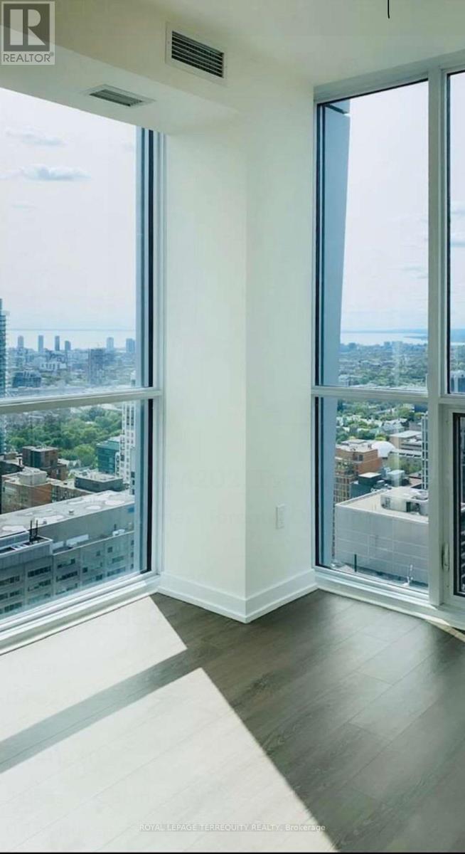 4202 - 1 Yorkville Avenue, Toronto, Ontario  M4W 0B1 - Photo 6 - C12972146