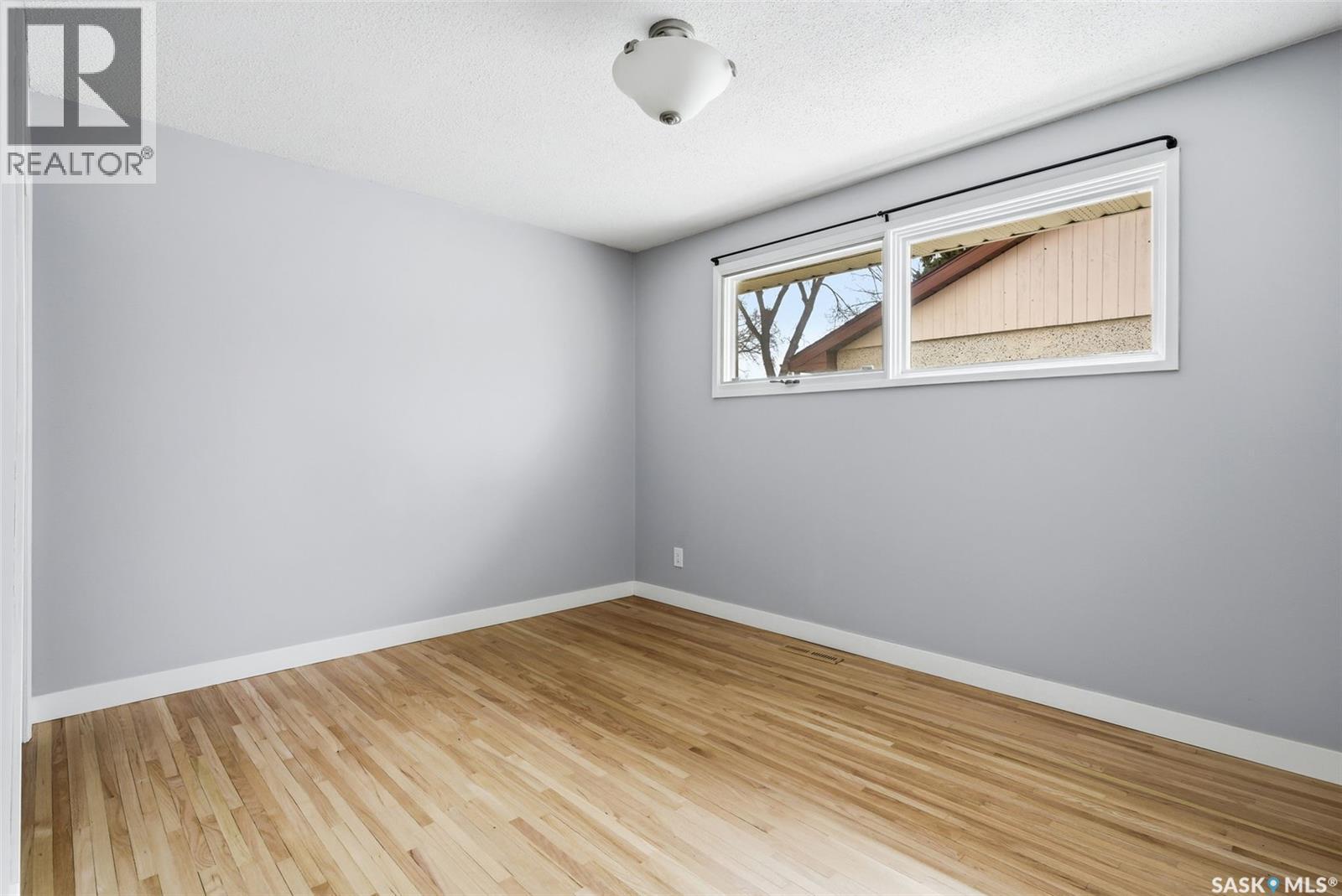 1905 7th Avenue N, Regina, Saskatchewan  S4R 0J4 - Photo 12 - SK032310