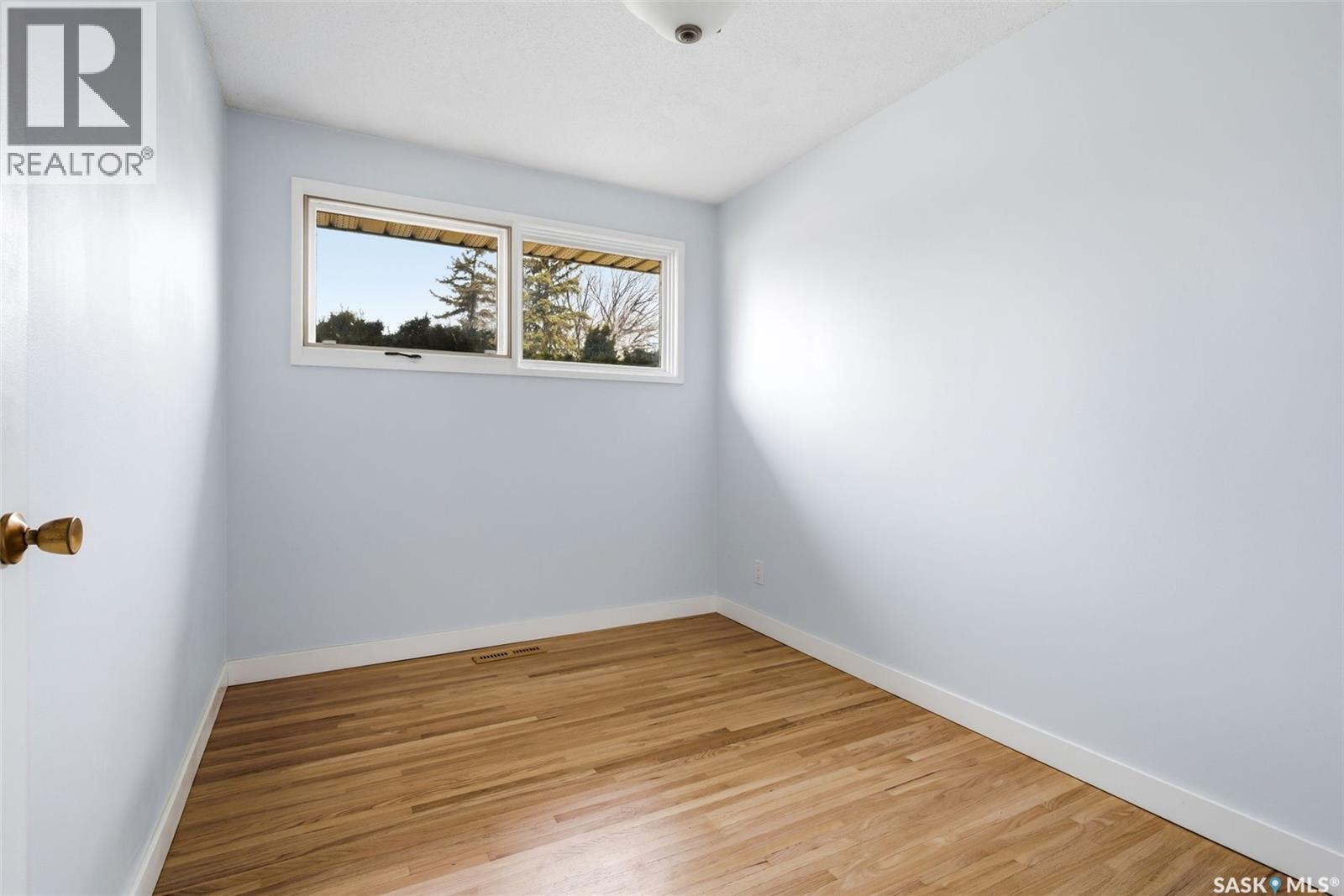 1905 7th Avenue N, Regina, Saskatchewan  S4R 0J4 - Photo 16 - SK032310