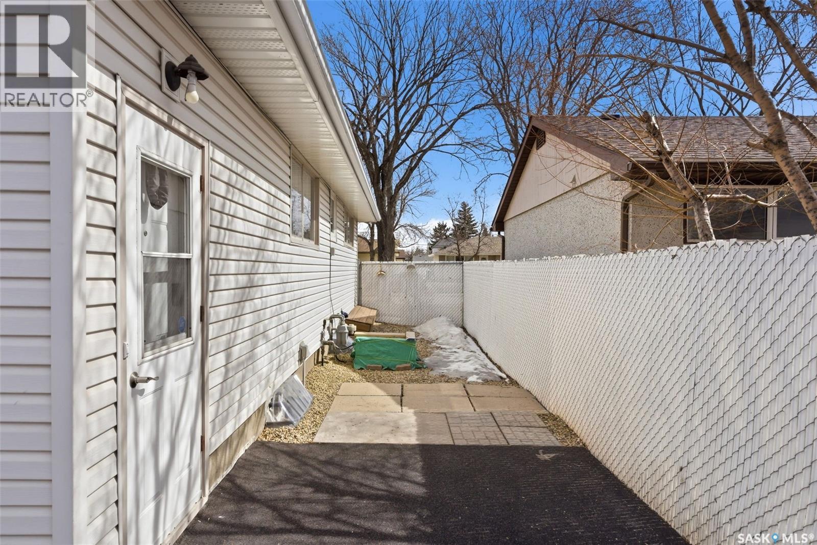 1905 7th Avenue N, Regina, Saskatchewan  S4R 0J4 - Photo 27 - SK032310