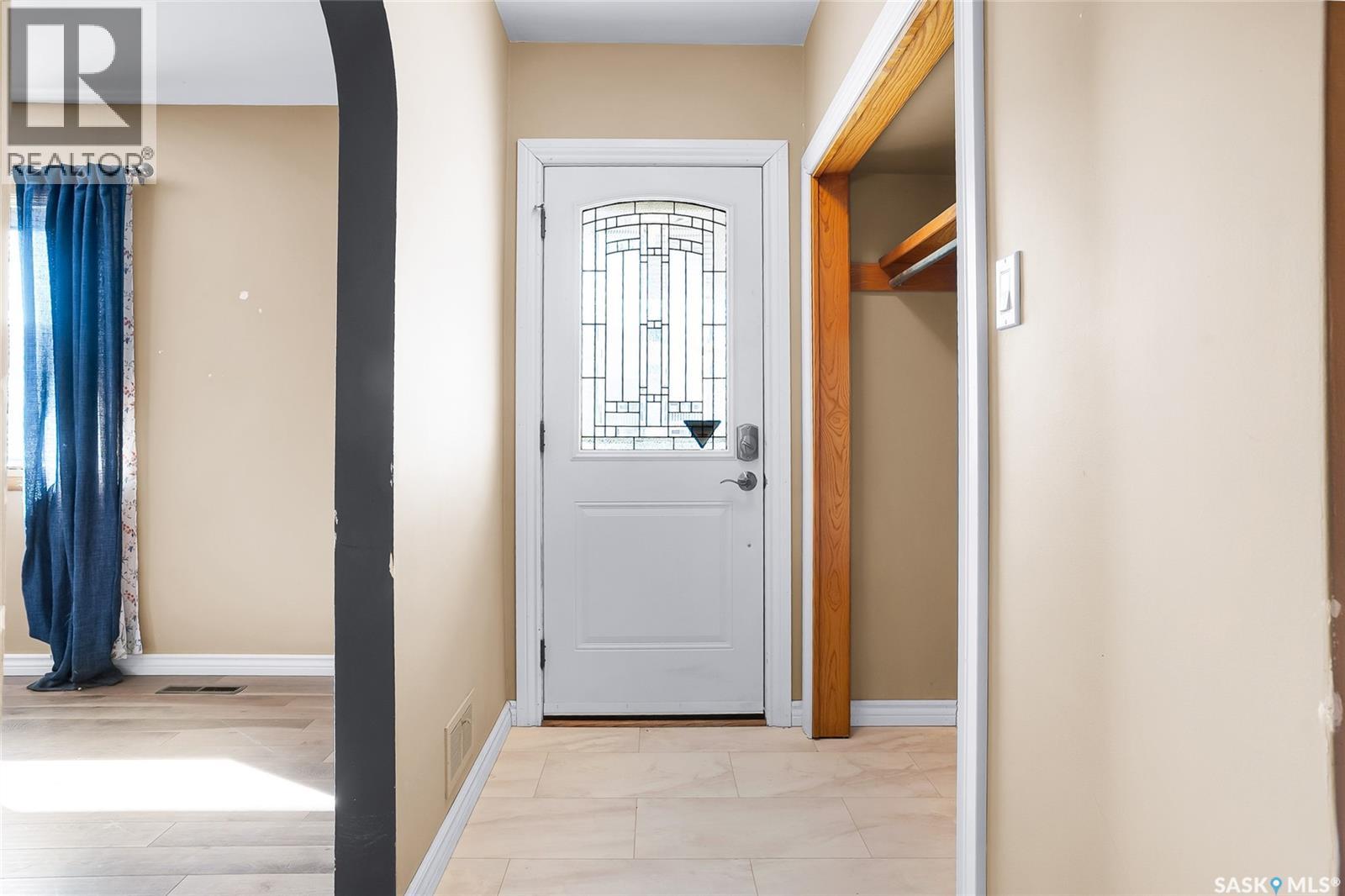 1313 9th Street E, Saskatoon, Saskatchewan  S7H 0N8 - Photo 6 - SK032302