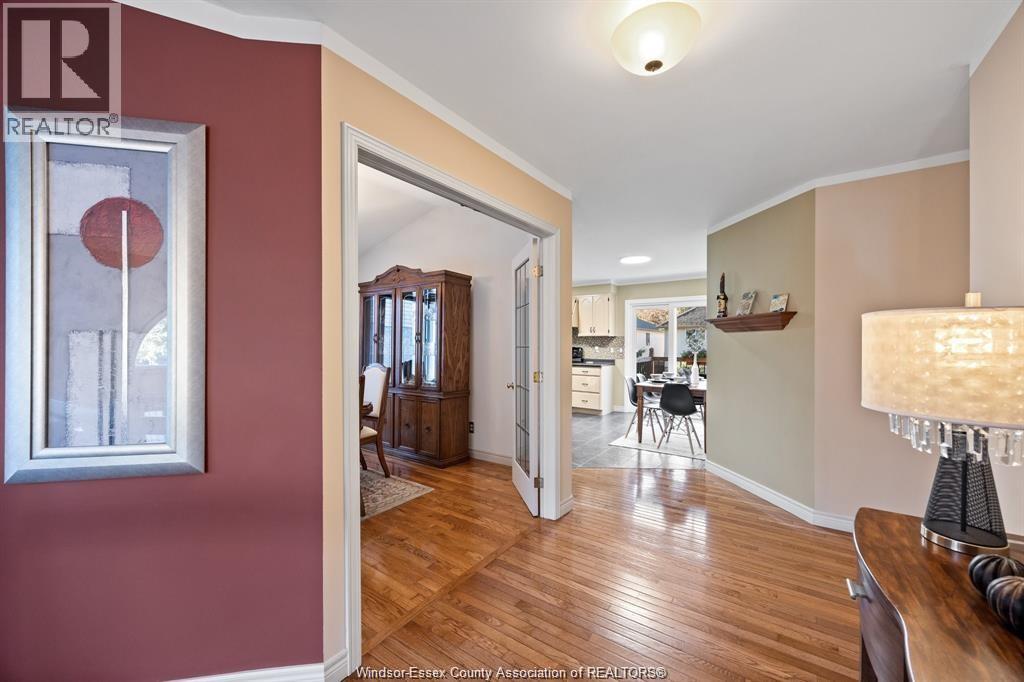 640 Delaware, Lasalle, Ontario  N9J 3J8 - Photo 8 - 26007532