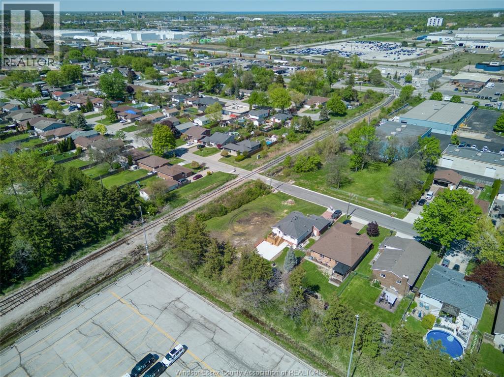 3201 Clemenceau, Windsor, Ontario  N8T 2R8 - Photo 7 - 26007533
