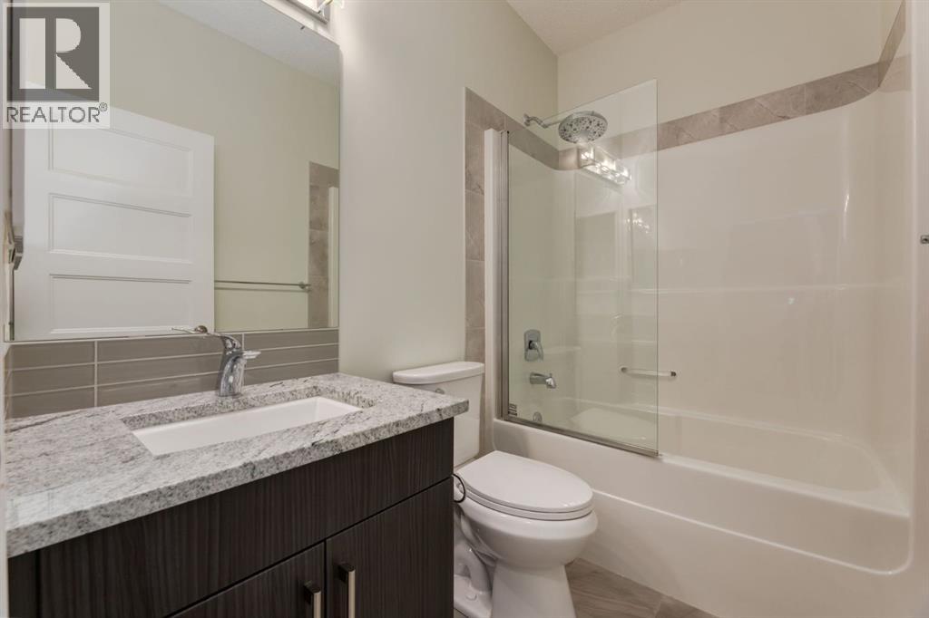 28 Masters Link SE, Calgary, Alberta  T3M 2N2 - Photo 14 - A2297526