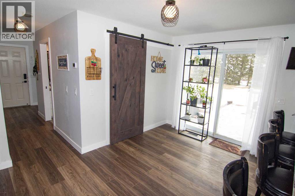 33233 Range Road 284, Rural Mountain View County, Alberta  T4H 1P2 - Photo 19 - A2299245