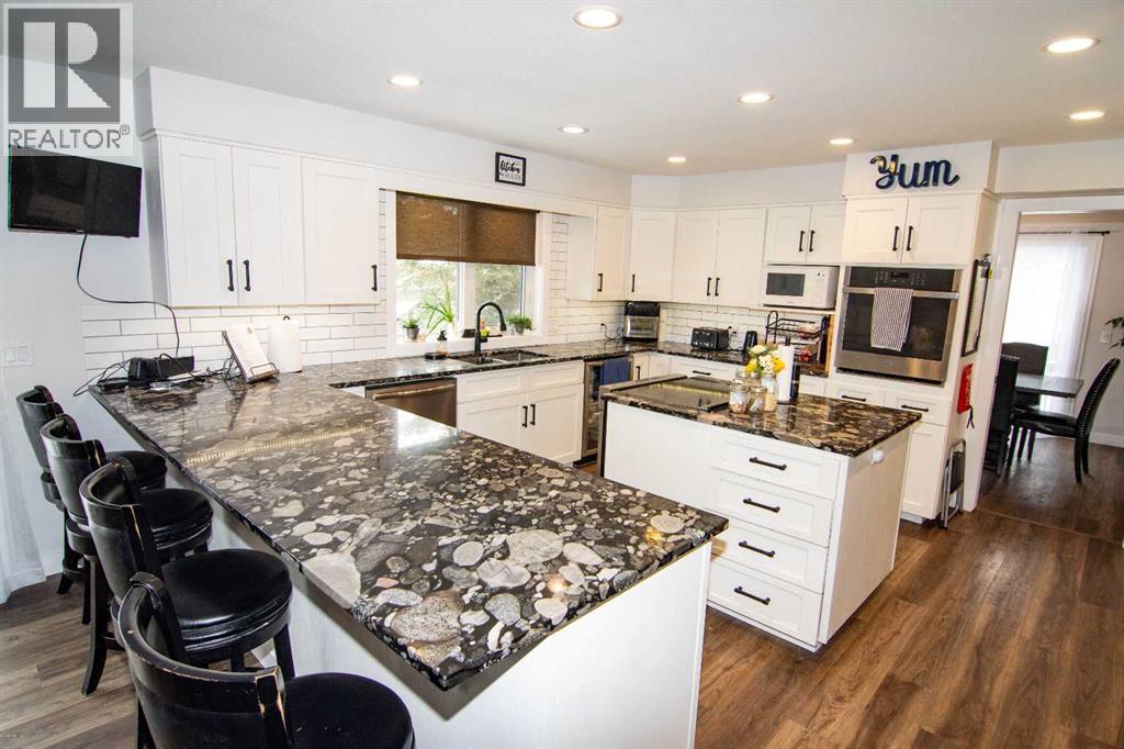 33233 Range Road 284, Rural Mountain View County, Alberta  T4H 1P2 - Photo 17 - A2299245