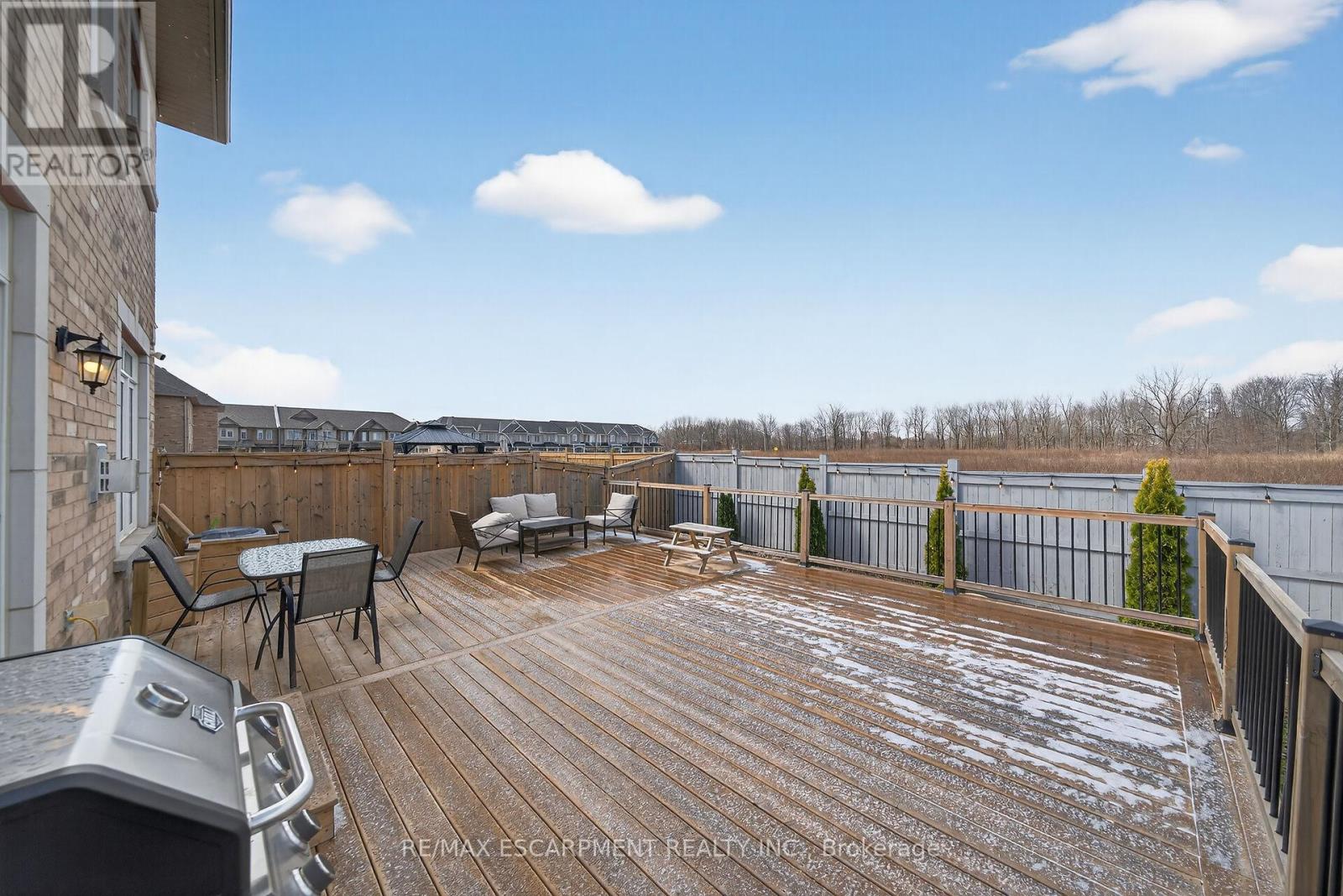 140 Robertson Road, Hamilton, Ontario  L9K 0J7 - Photo 41 - X12973044