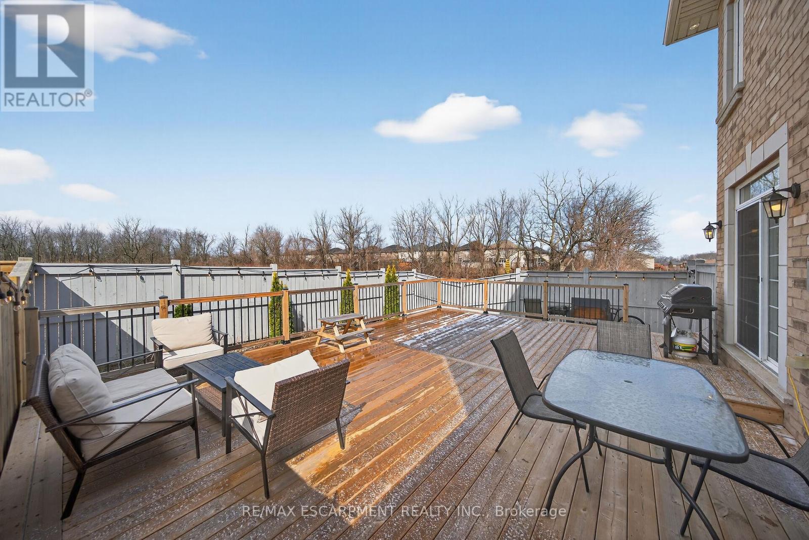 140 Robertson Road, Hamilton, Ontario  L9K 0J7 - Photo 42 - X12973044