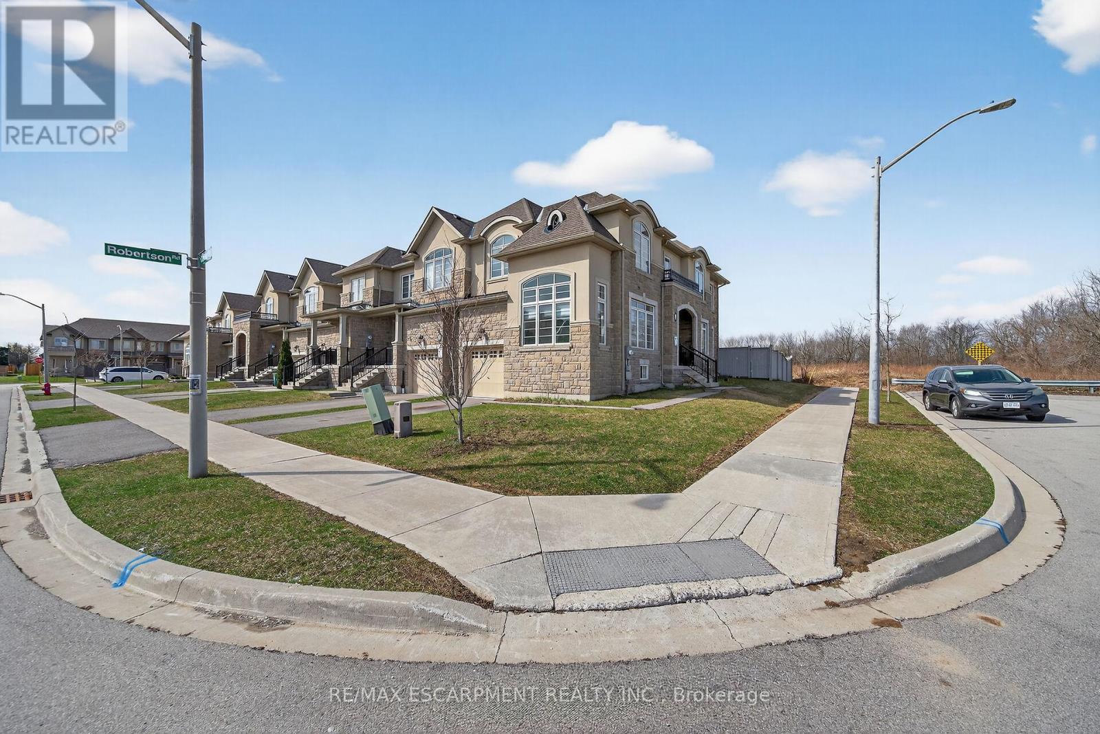 140 Robertson Road, Hamilton, Ontario  L9K 0J7 - Photo 43 - X12973044