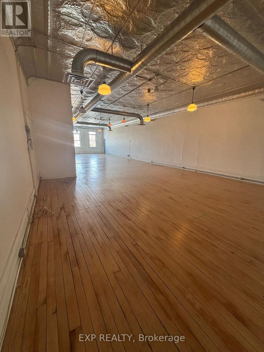 89 GRAND RIVER BOULEVARD, Brant, Ontario