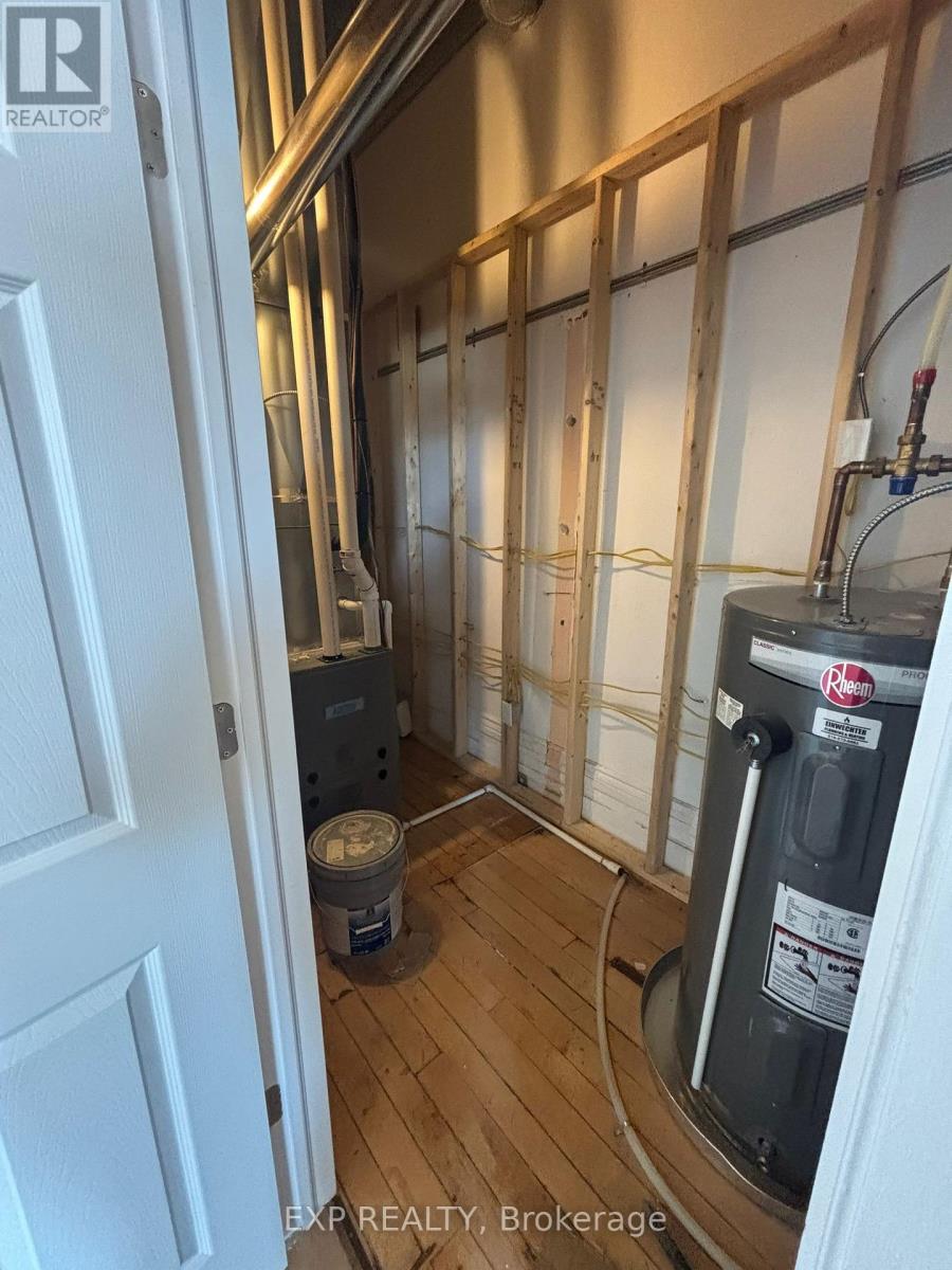 89 Grand River Boulevard, Brant, Ontario  N2A 2T3 - Photo 7 - X12973056