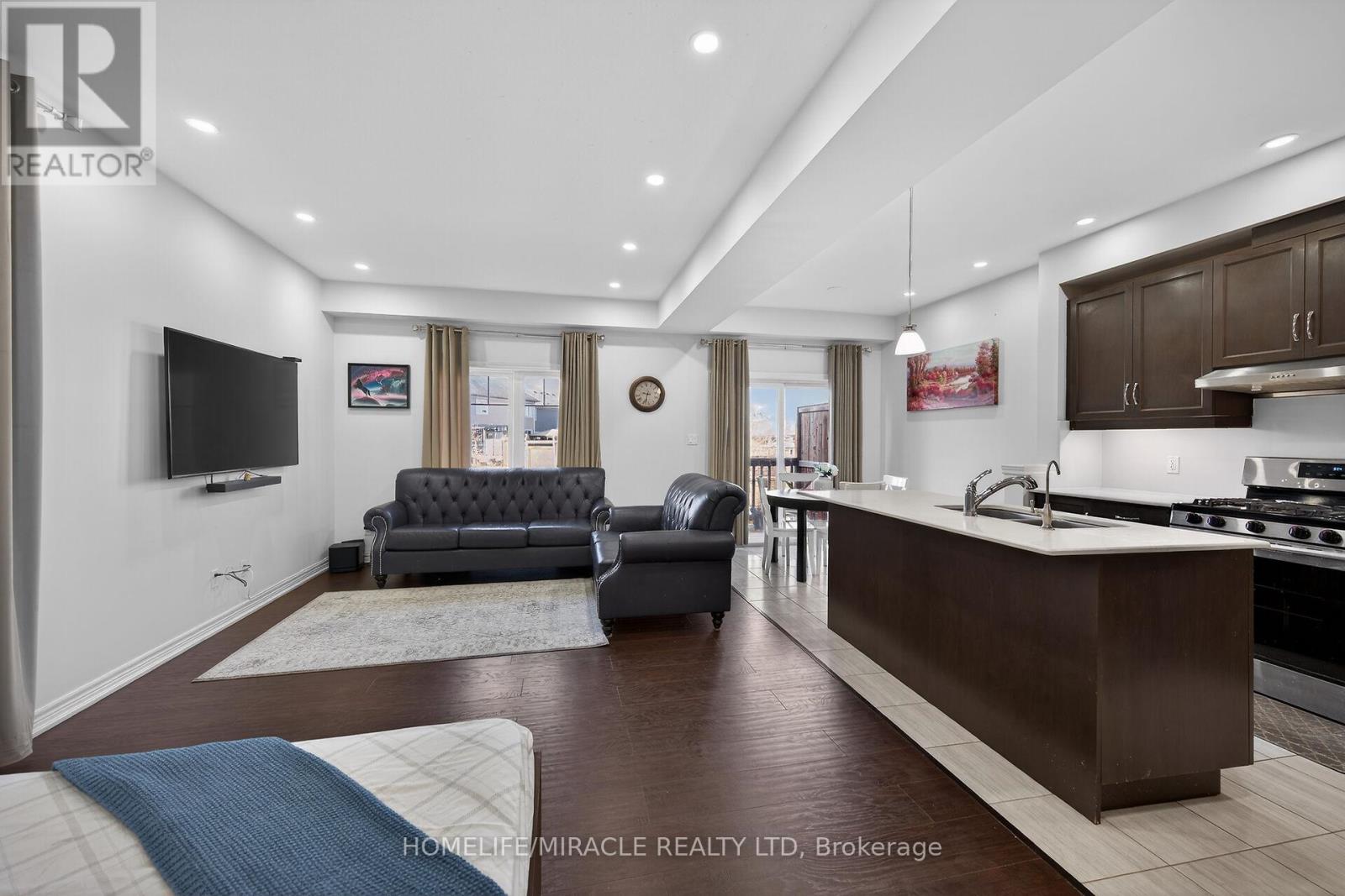 7 - 80 Severino Circle, West Lincoln, Ontario  L0R 2A0 - Photo 6 - X12973088