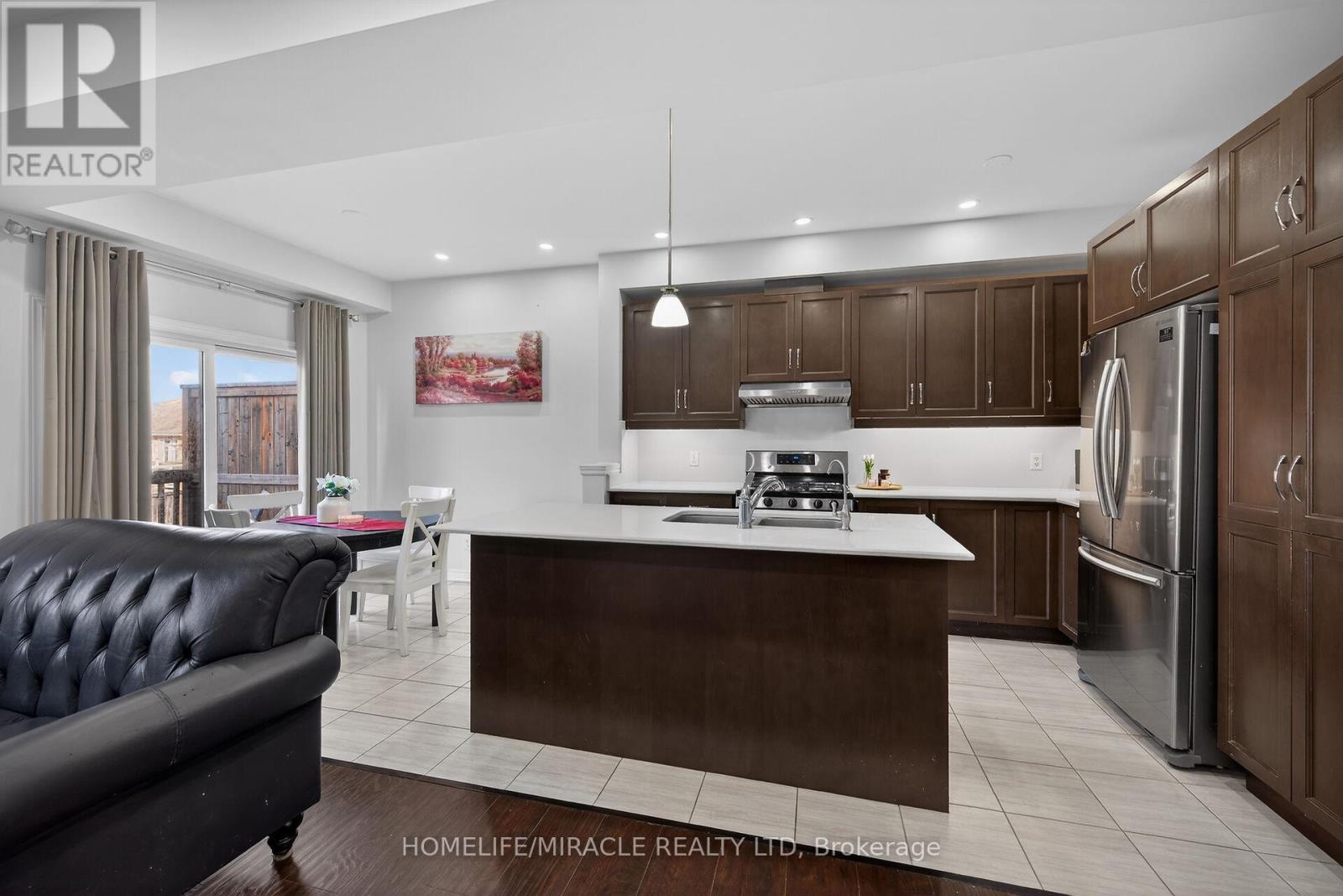 7 - 80 Severino Circle, West Lincoln, Ontario  L0R 2A0 - Photo 7 - X12973088