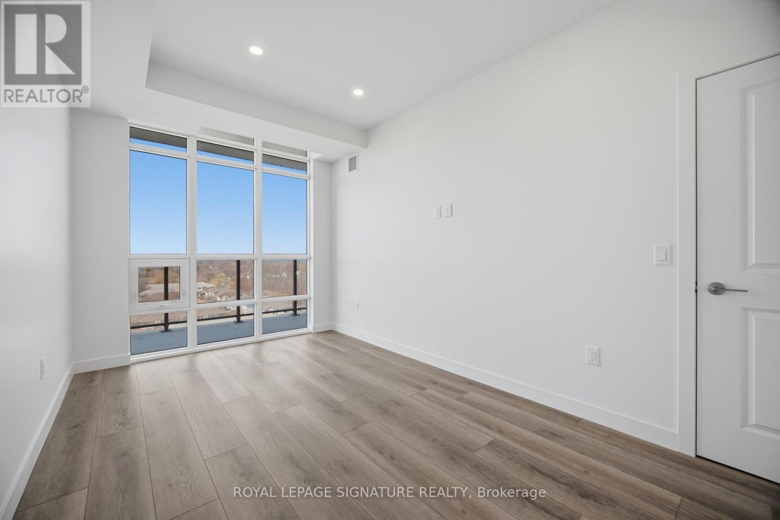 1003 - 461 Green Road, Hamilton, Ontario  L8E 0L5 - Photo 21 - X12973170