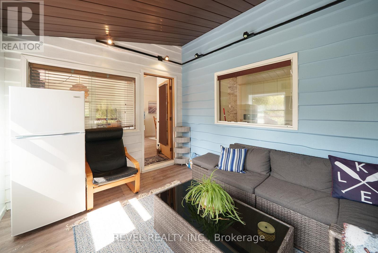 114 Hillview Crescent, Norfolk, Ontario  N0E 1T0 - Photo 16 - X12973172