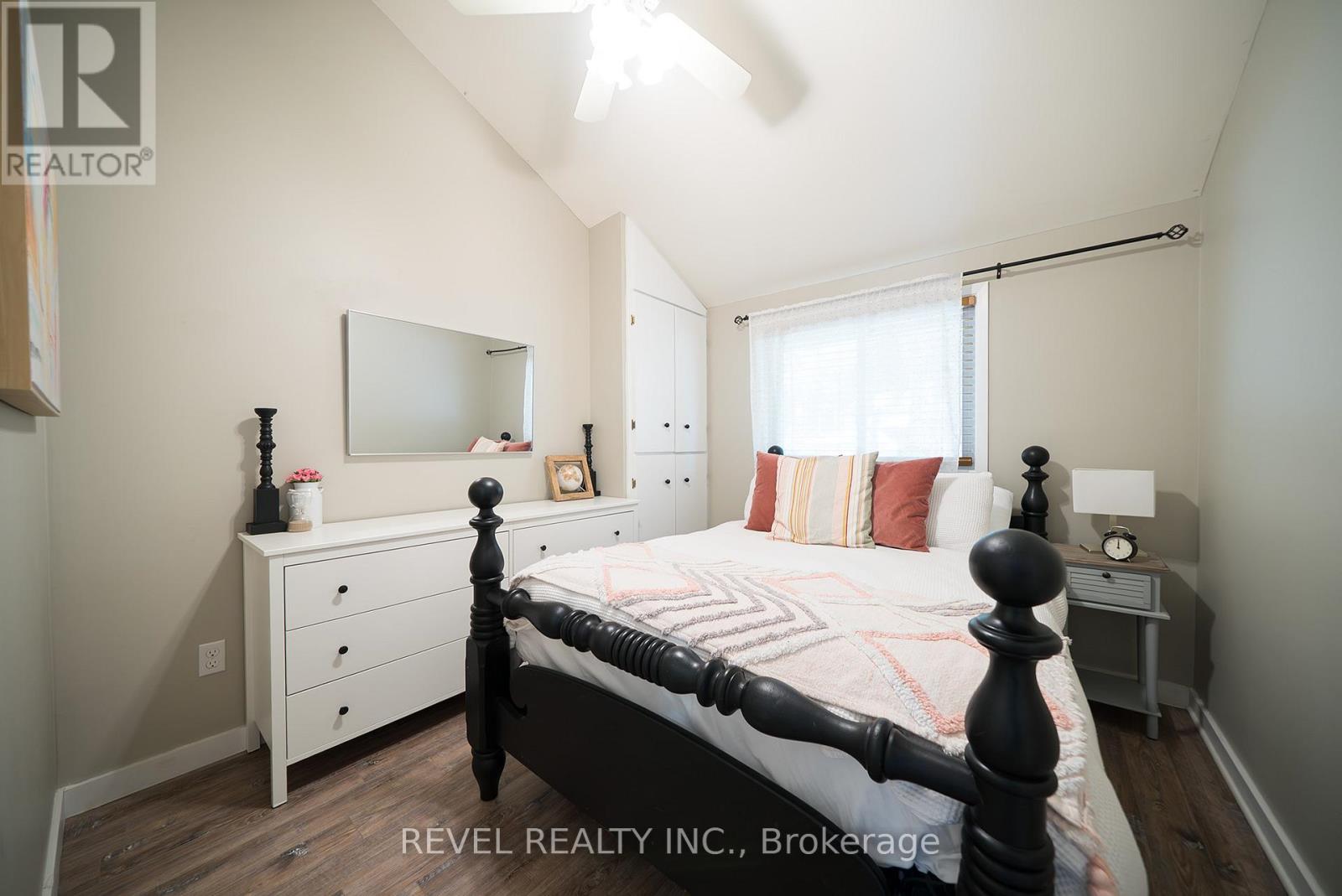 114 Hillview Crescent, Norfolk, Ontario  N0E 1T0 - Photo 17 - X12973172