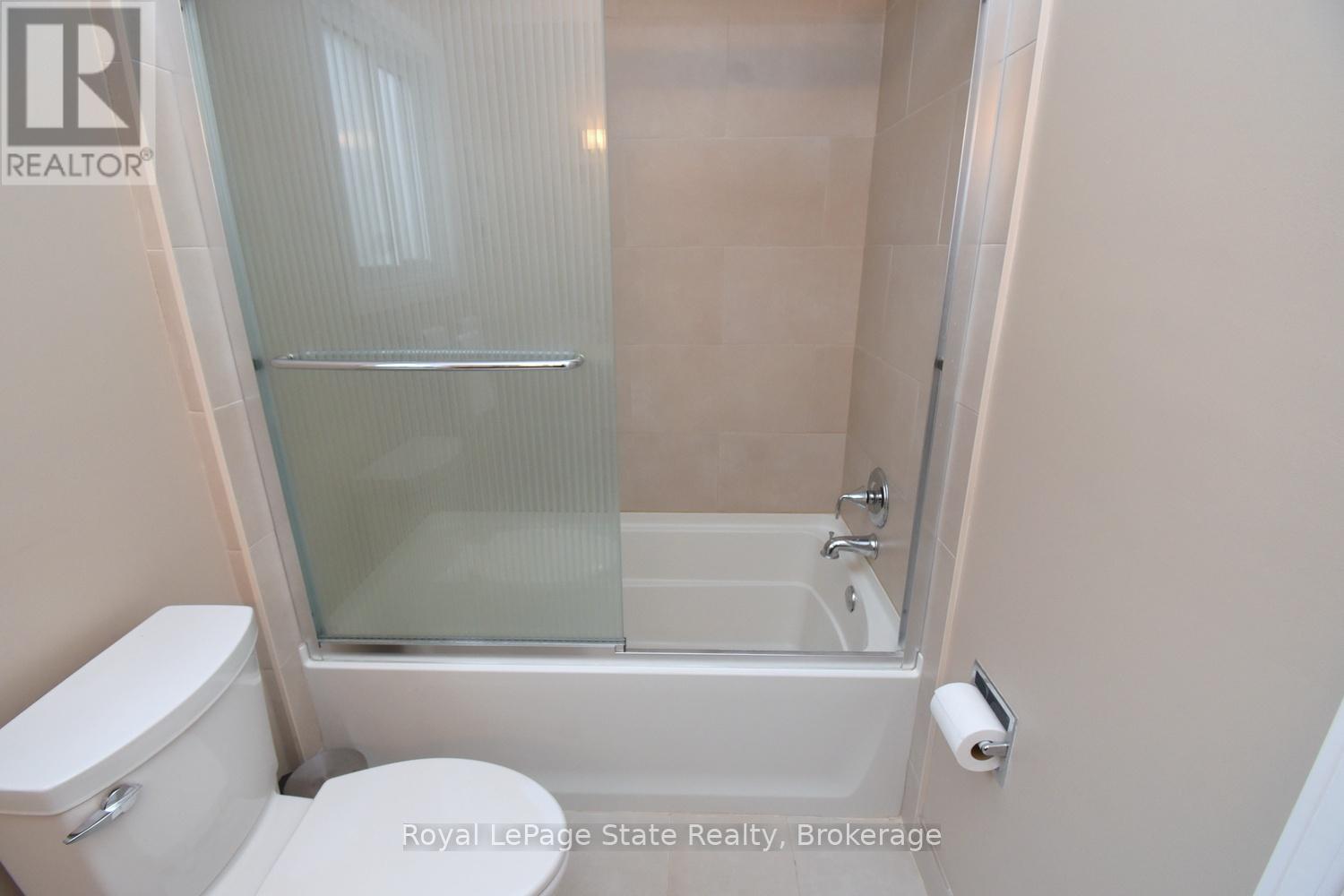 102 Elderwood Place, Brampton, Ontario  L6V 3N3 - Photo 24 - W12870980