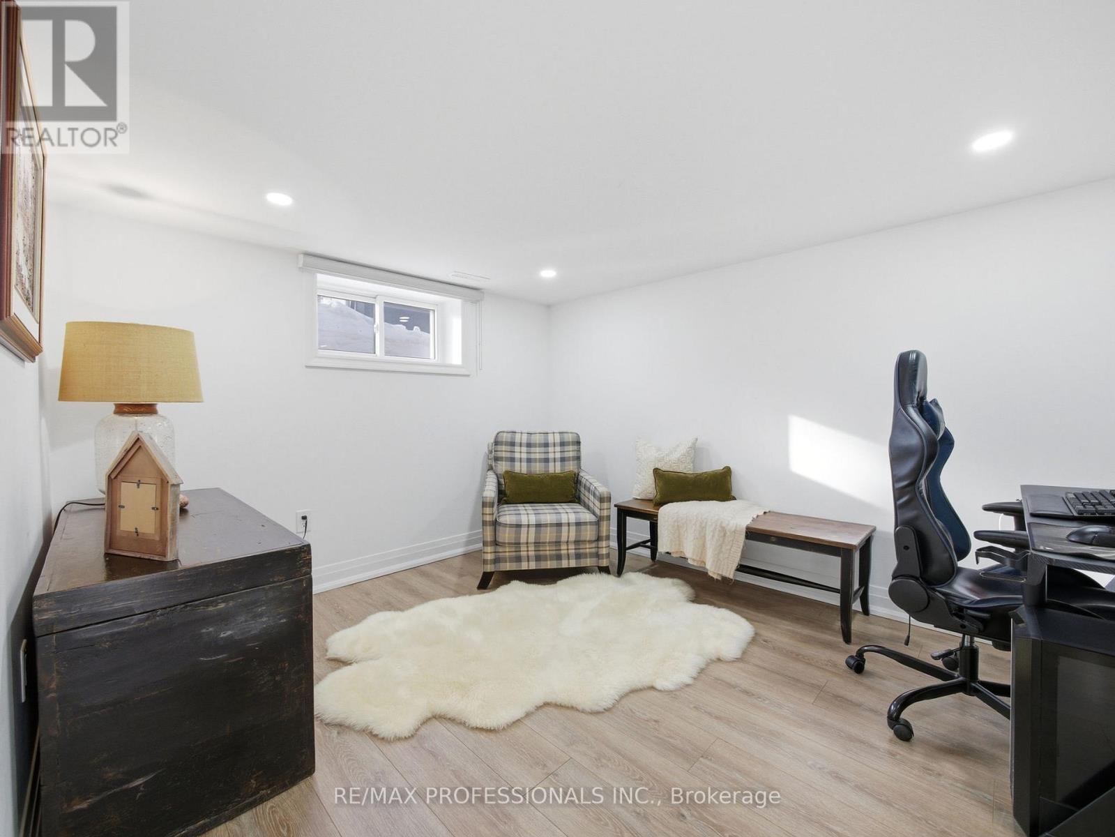 168 The Kingsway, Toronto, Ontario  M8X 2V6 - Photo 35 - W12972850