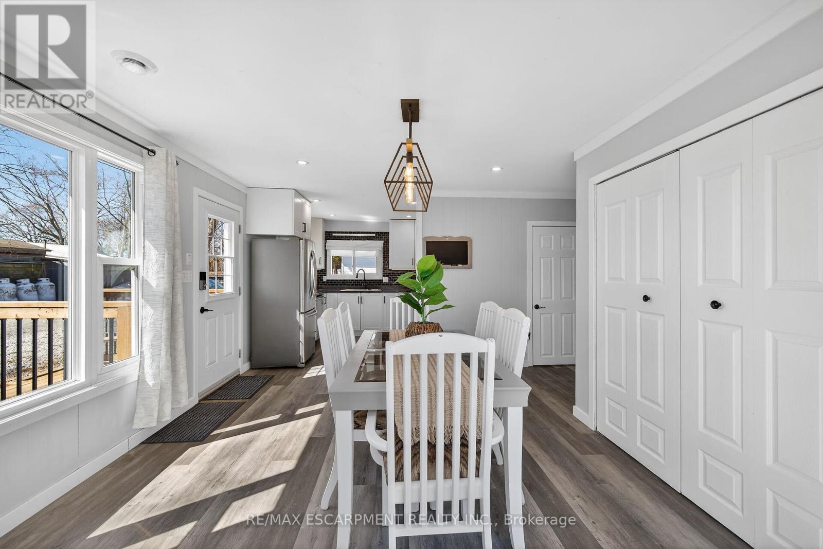 16 Swallow Lane, Haldimand, Ontario  N0A 1P0 - Photo 10 - X12933256