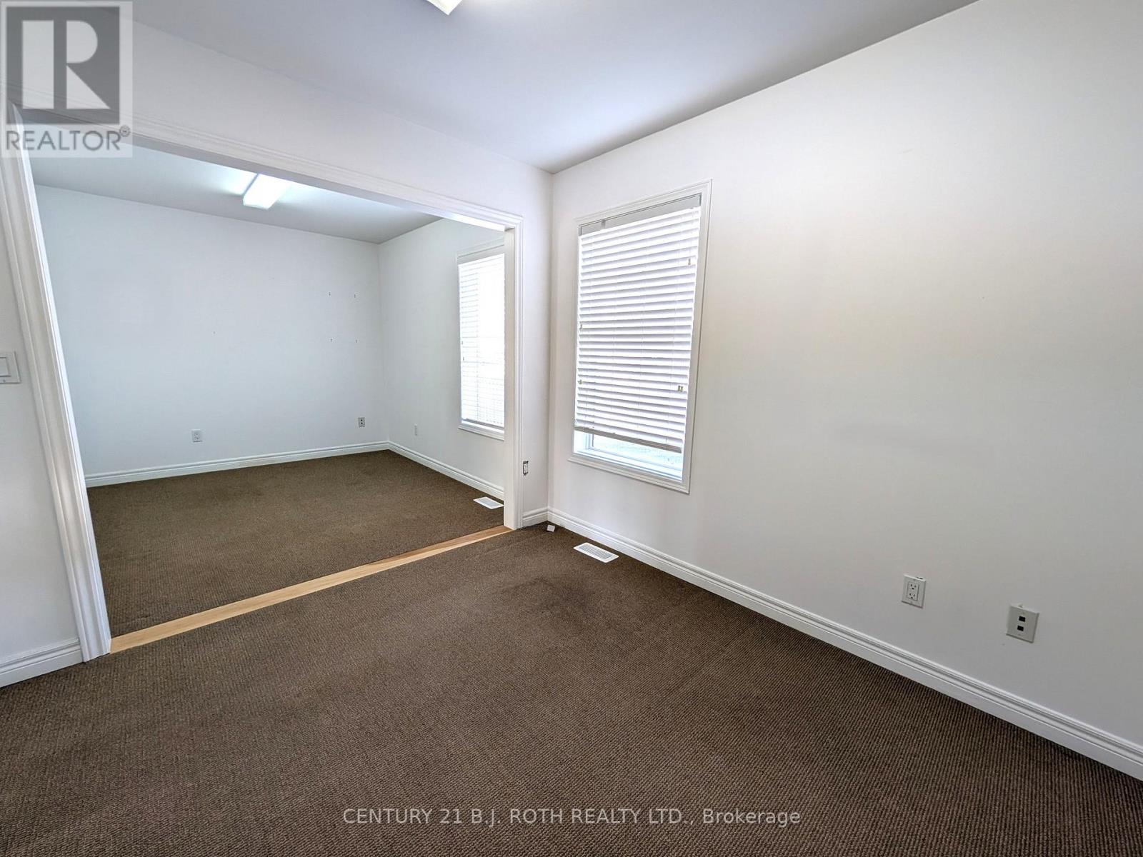 888 Innisfil Beach Road, Innisfil, Ontario  L9S 2C2 - Photo 37 - N12964854