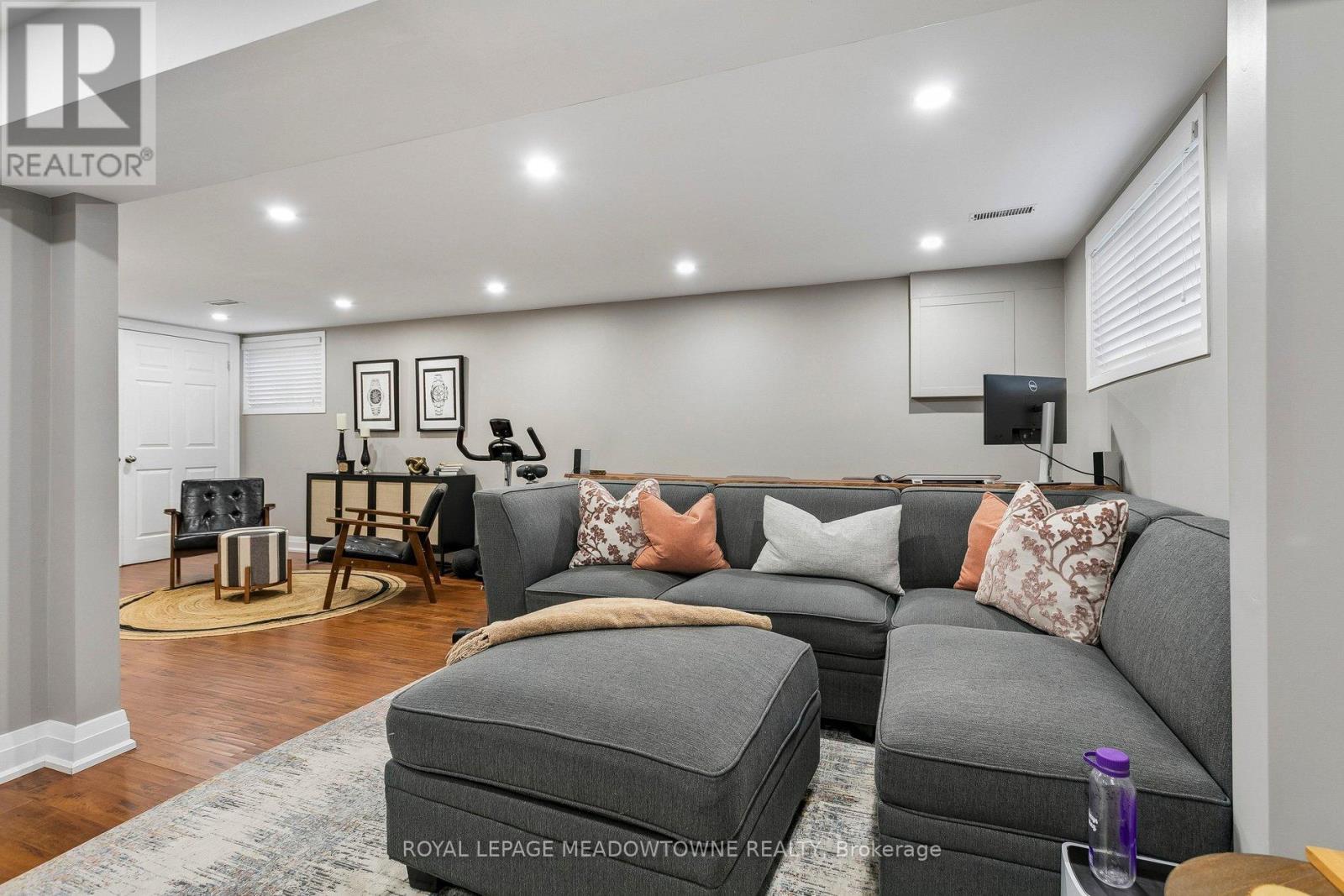 1990 Silverberry Crescent S, Mississauga, Ontario L5J 1C9 - Photo 39 - W12965762