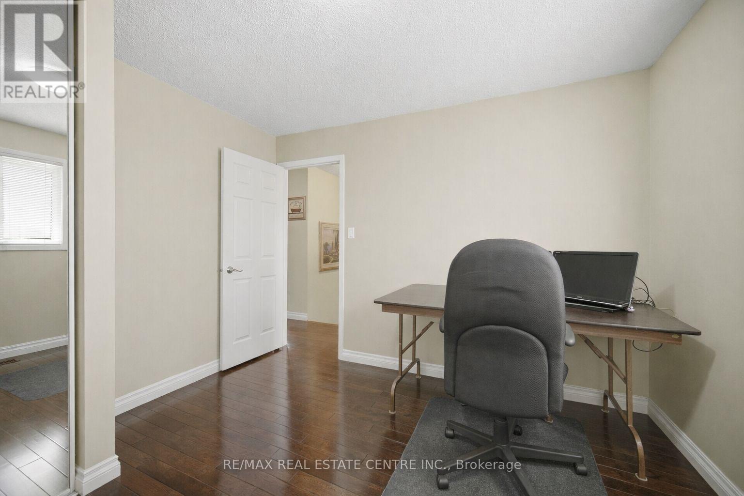 11 Sheringham Street, Brampton, Ontario  L6Z 2P5 - Photo 25 - W12967722