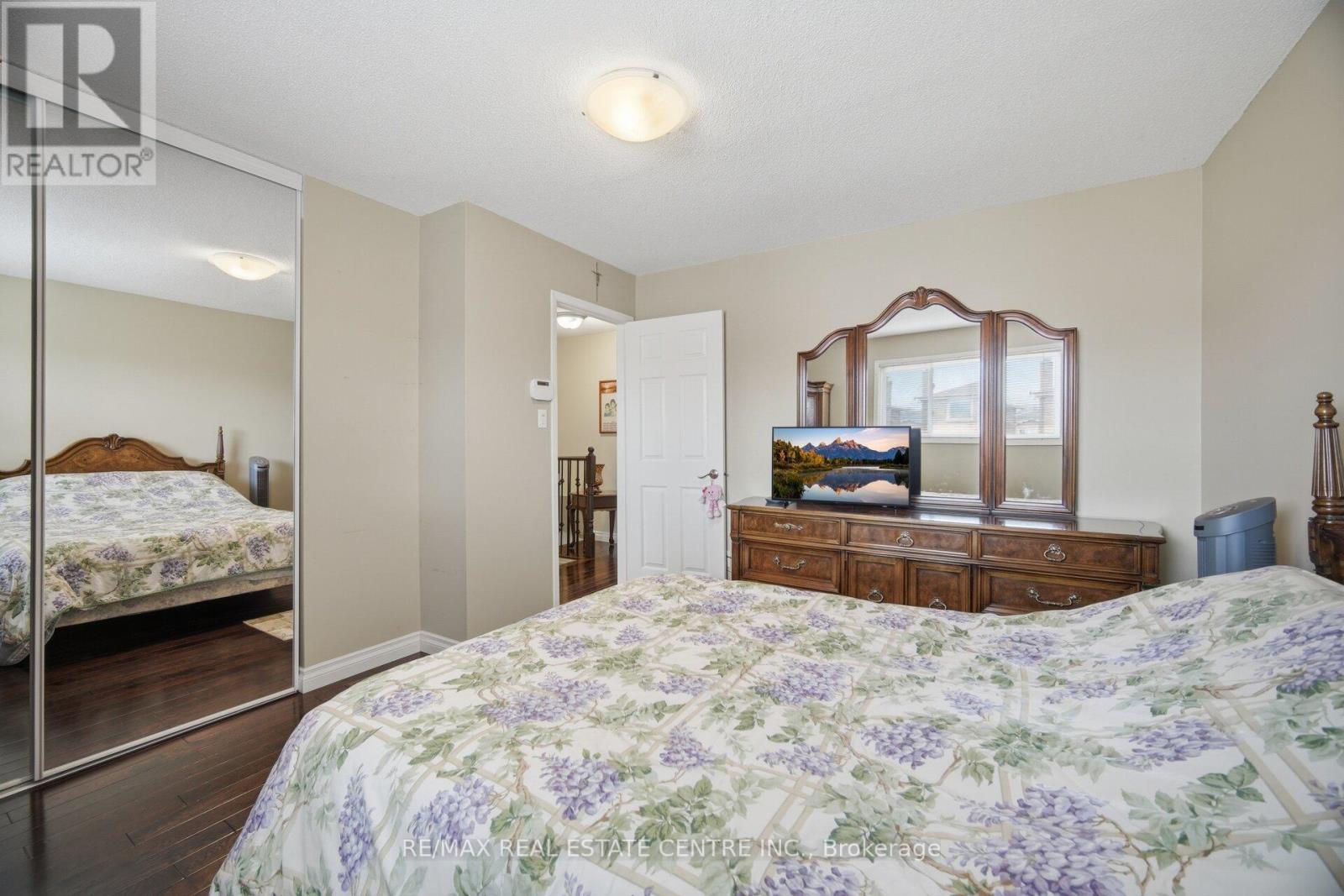 11 Sheringham Street, Brampton, Ontario  L6Z 2P5 - Photo 23 - W12967722