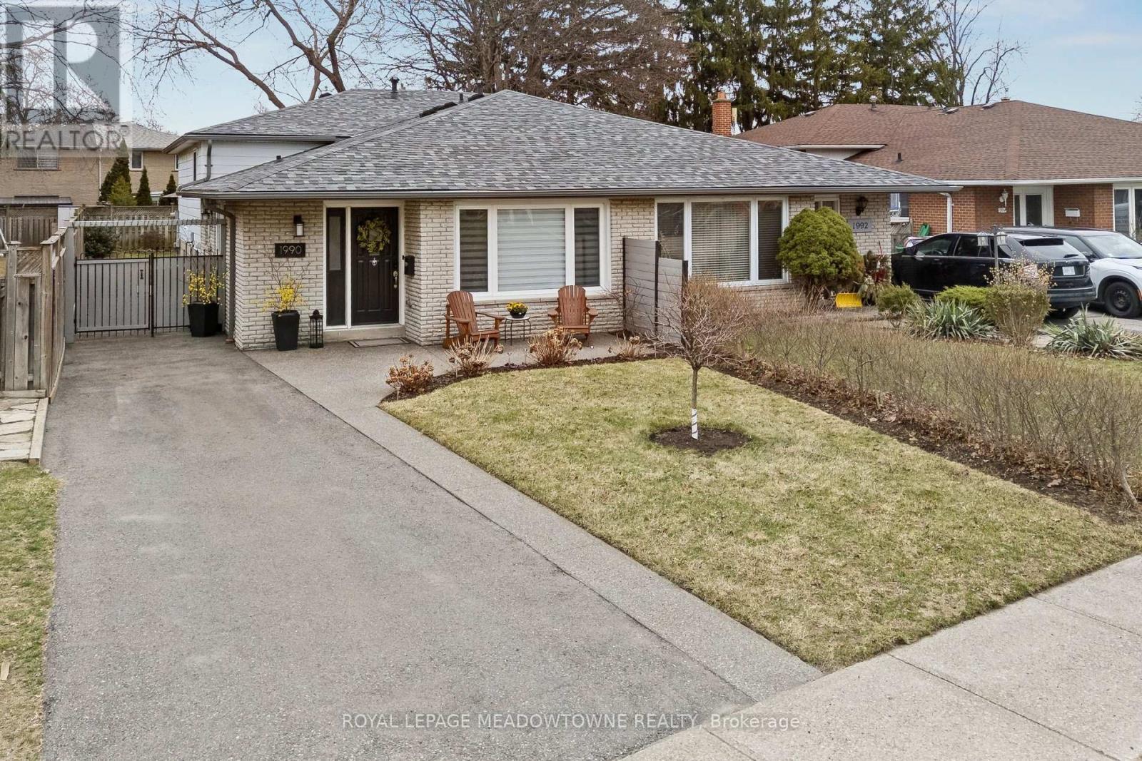 1990 Silverberry Crescent S, Mississauga, Ontario L5J 1C9 - Photo 50 - W12965762