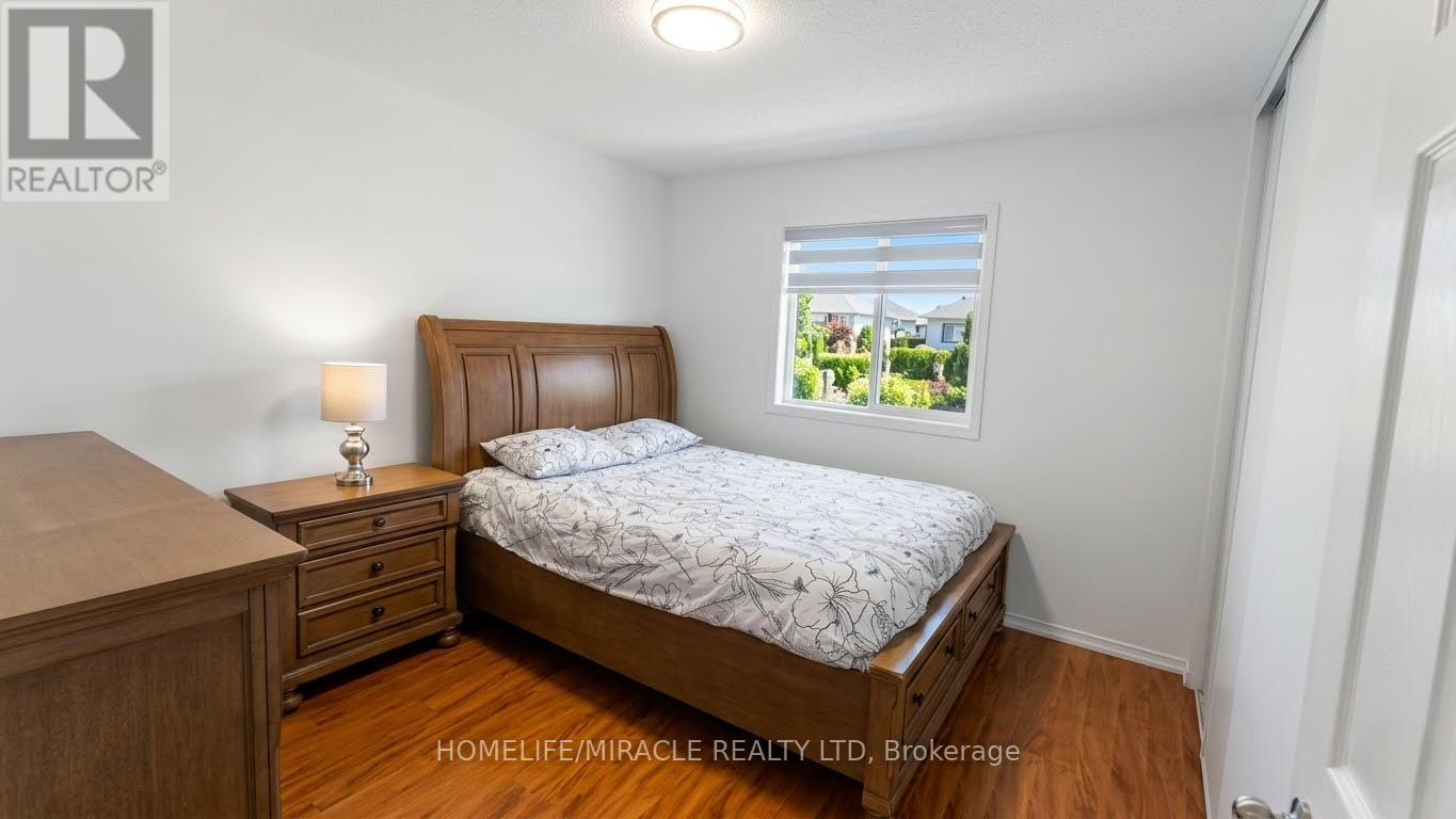 65 Fairhill Avenue, Brampton, Ontario  L7A 2E8 - Photo 22 - W12968006