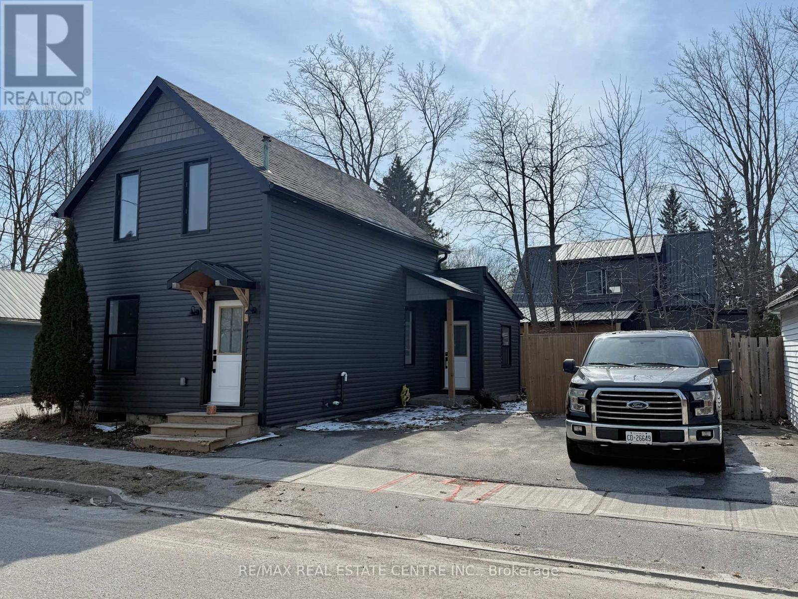 125 James Street S, Shelburne, Ontario  L9V 2Y7 - Photo 2 - X12745178