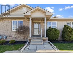 6 - 24 KENYON CRESCENT, Grimsby, Ontario