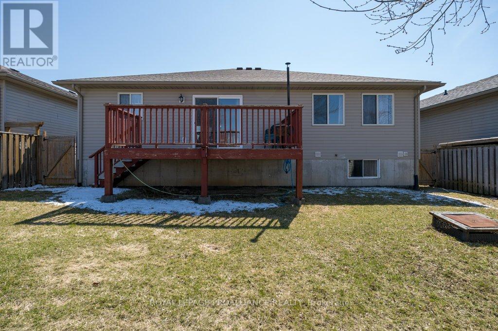 24 Stonegate Crescent, Quinte West, Ontario  K0K 2C0 - Photo 31 - X12970294